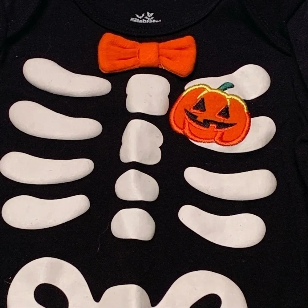 Halloween Skeleton onesie size 12 month